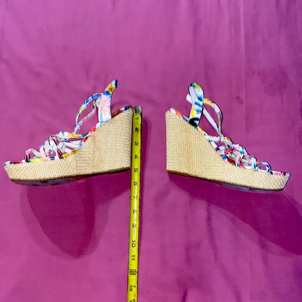 Fergie wedges multi colored flower print